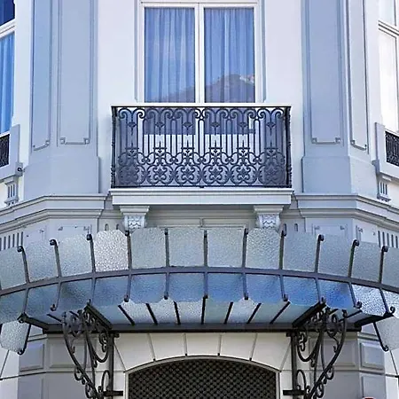 Armazens Cogumbreiro Hotel
